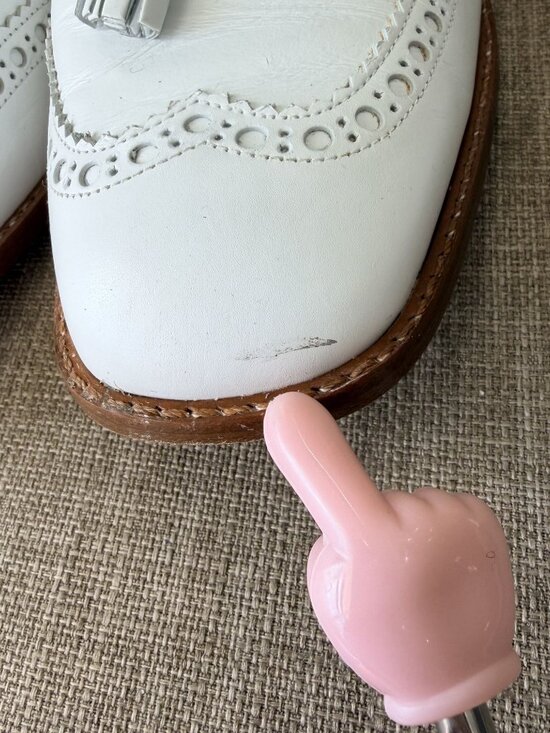 Stuart Weitzman White Leather Tassel Loafers Women’s Size 9M - Picture 9 of 9